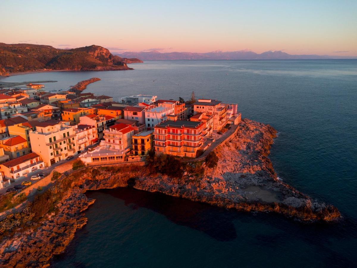 La Dimora Sul Mare Bed & Breakfast Marina di Camerota Exterior photo