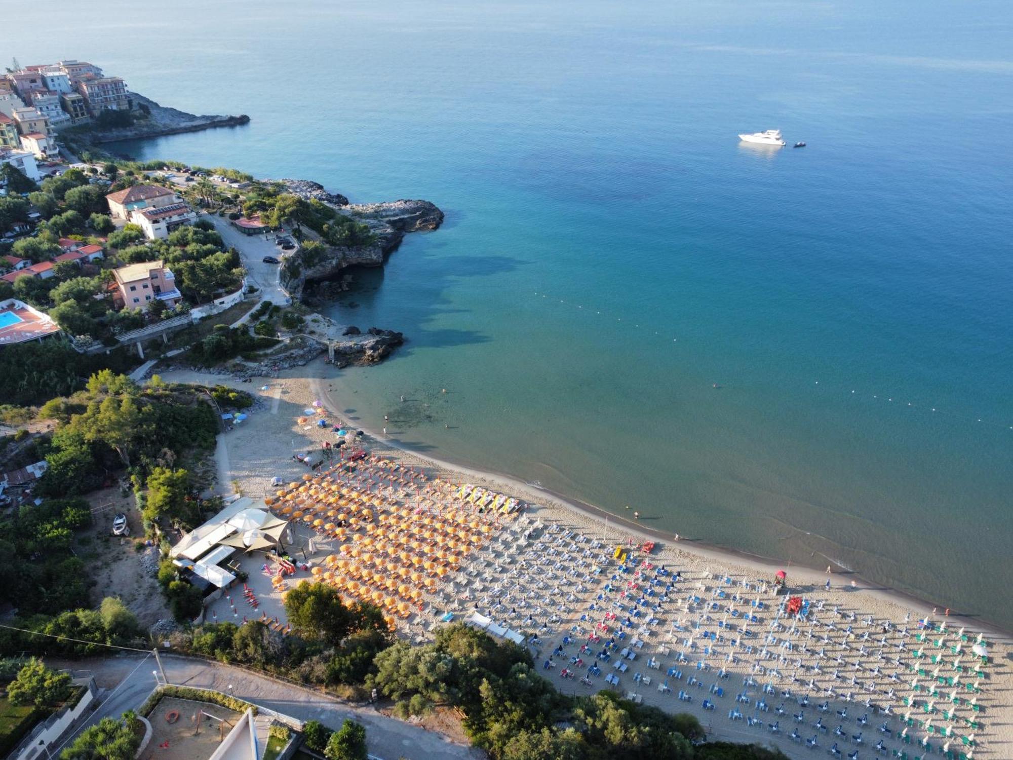 La Dimora Sul Mare Bed & Breakfast Marina di Camerota Exterior photo